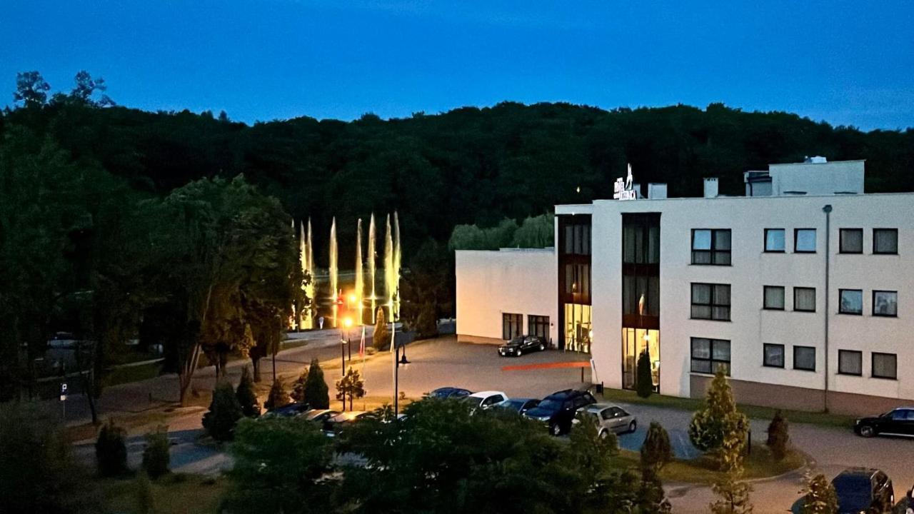 Hotel Trzebnica Εξωτερικό φωτογραφία