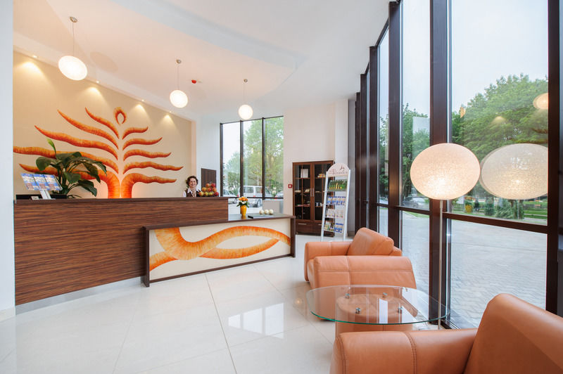 Hotel Trzebnica Εξωτερικό φωτογραφία