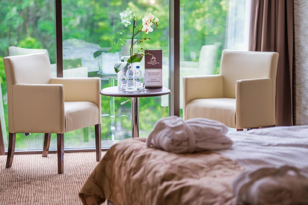 Hotel Trzebnica Δωμάτιο φωτογραφία