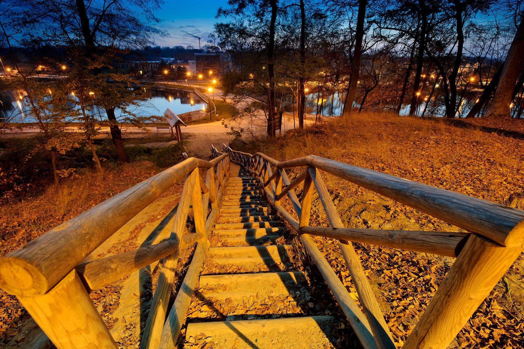 Hotel Trzebnica Εξωτερικό φωτογραφία